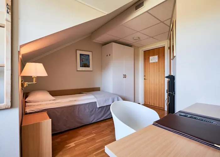 酒店 Og Konferansesenter *